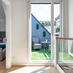 - Cozy 3 Bed House On A Quiet Mews -