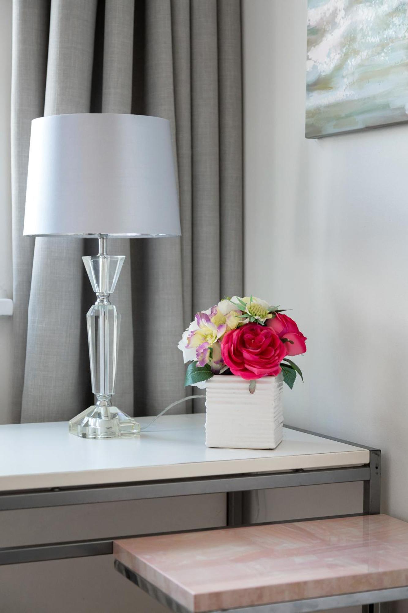 - Cozy 3 Bed House On A Quiet Mews - Londra