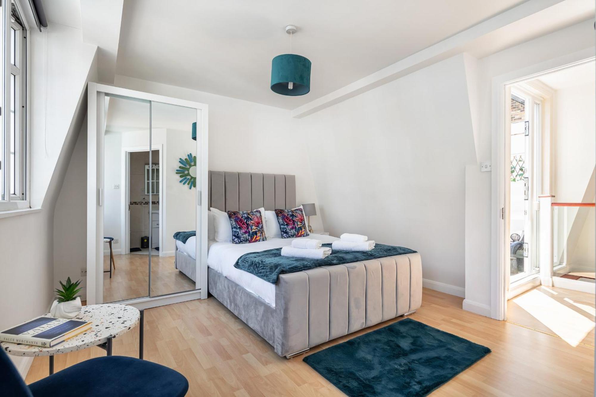 - Cozy 3 Bed House On A Quiet Mews - Casa vacanze