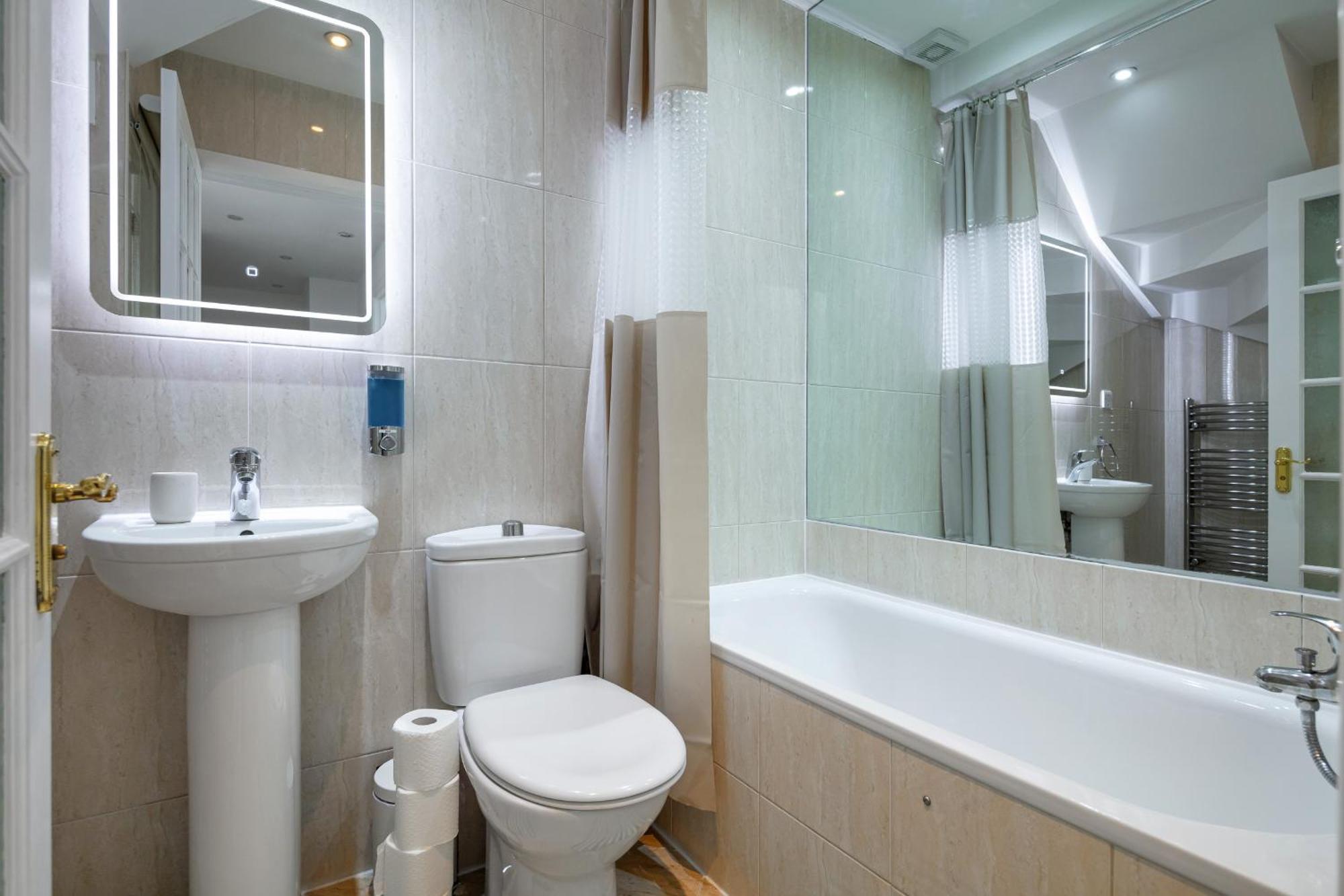 - Cozy 3 Bed House On A Quiet Mews - Casa vacanze *