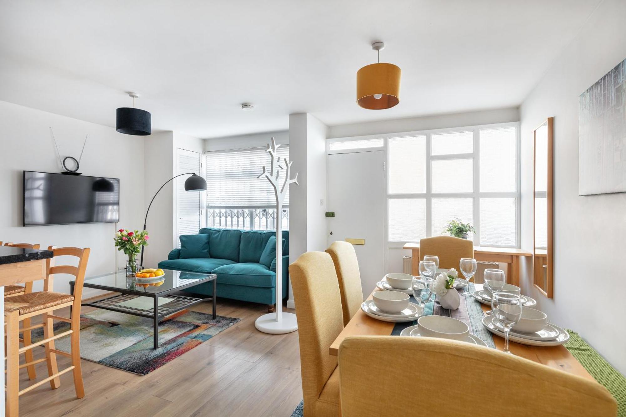 Casa vacanze - Cozy 3 Bed House On A Quiet Mews - Londra
